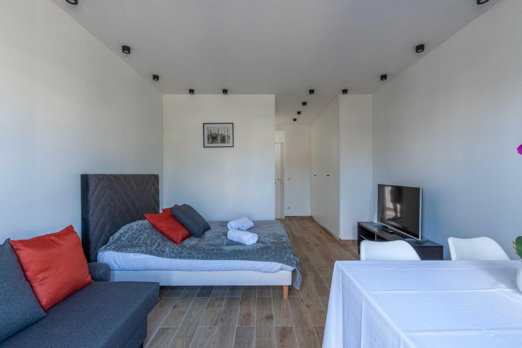 Studio Sleeps 4 With Terrace, 500M Place Morny Ντοβίλ Εξωτερικό φωτογραφία